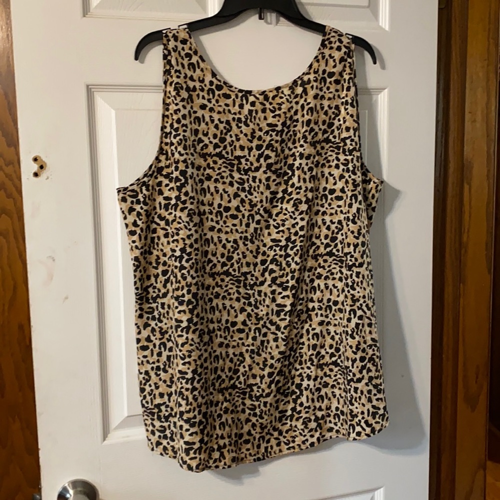 Faded Glory print top size 2X 18W-20W